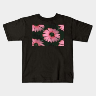 Gerbera, Pink And Black Kids T-Shirt